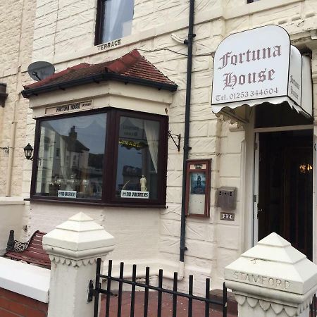 Fortuna House Hotel Блекпул Екстериор снимка